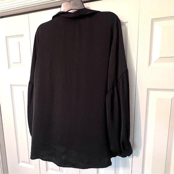 Vince Camuto Black Peasant Top New Size 3X - Picture 7 of 10